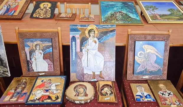 Pronađene slike koje su ukradene iz kuće poznatog književnika