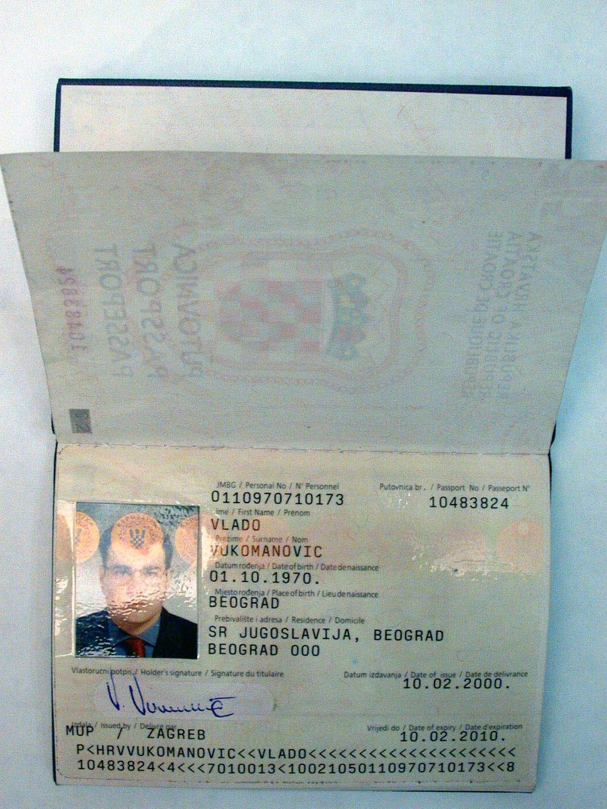 Legija  je hrvatski pasoš dobio devedesetih i nesmetano ga je koristio godinama kasnije...