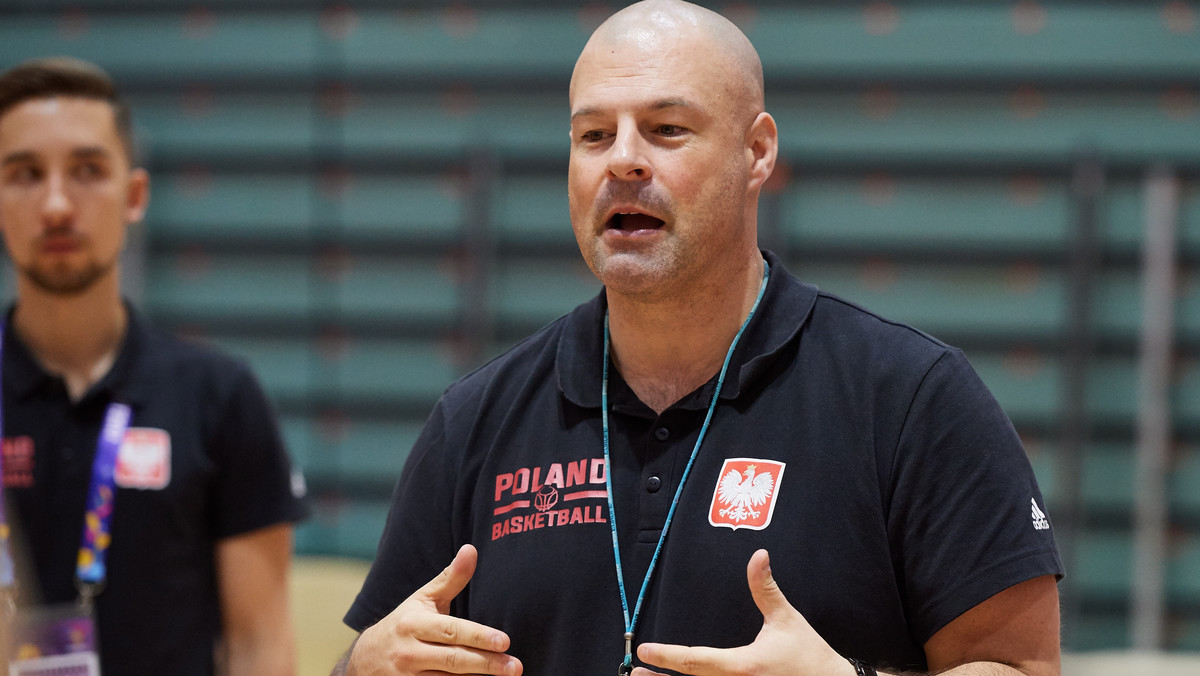 Amerykański trener Mike Taylor prowadzi koszykarską reprezentację Polski od 2014 roku i obecnie trudno sobie wyobrazić nią bez niego. W czwartek ruszy z Biało-Czerwonymi do walki w EuroBaskecie.