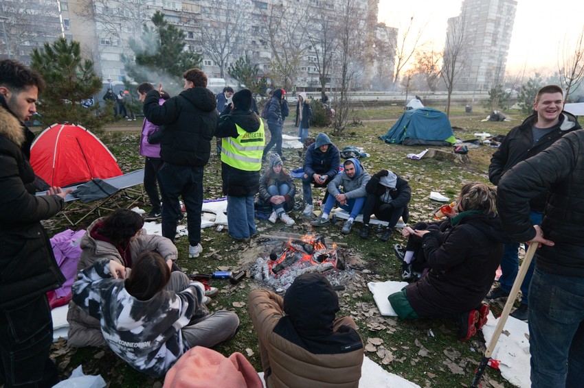 Novi Sad, blokada Mosta slobode