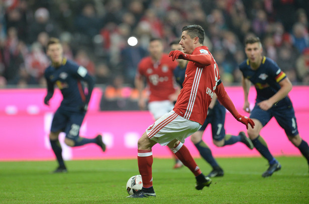 Liga niemiecka: Lewandowski trafił do siatki. Bayern pokonał RB Lipsk