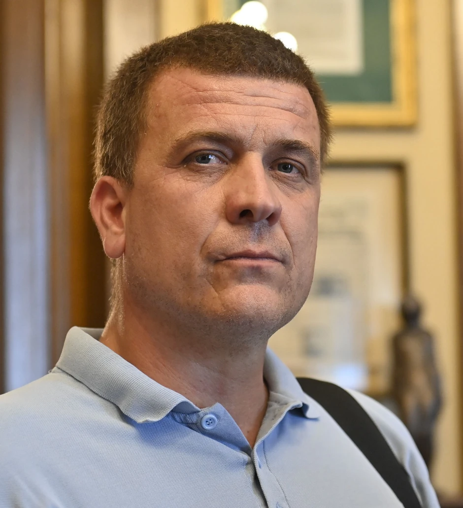 Zamenik gradonačelnika Goran Vesić je u Starom dvoru ugostio vozača GSP-a Vladimira Milovanova.