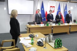 'Na żywo leci ten cyrk?'. Joński wyłączony z obrad komisji śledczej