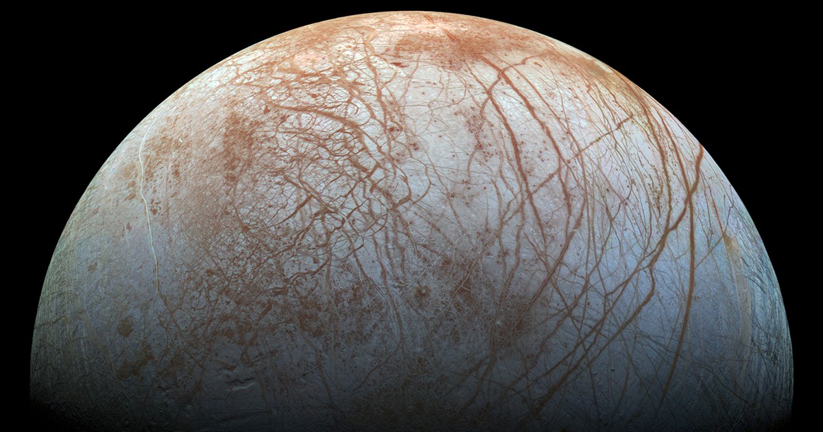 Odkrył Księżyce Jowisza I Góry Na Księżycu NASA opublikowała zdjęcia gejzerów wodnych na księżycu Jowisza - Wiadomości