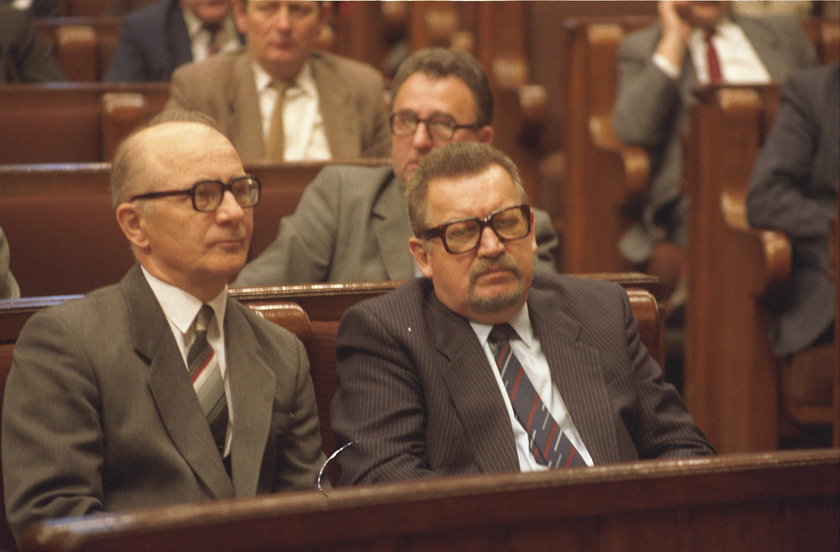 Kulisy Sejmu po 4 czerwca 1989 roku