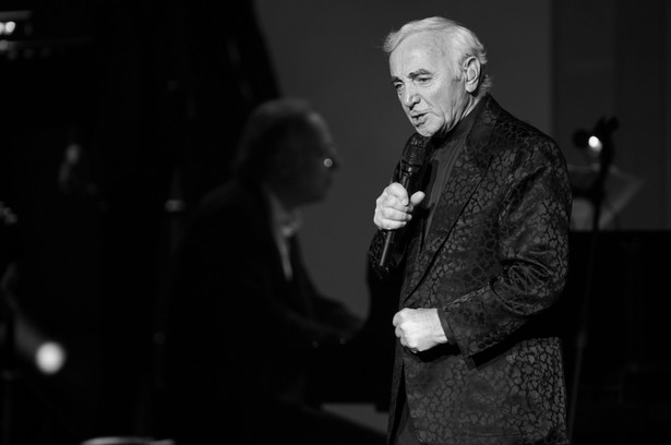 Charles Aznavour, legendarny francuski piosenkarz i aktor, nie żyje. Miał 94 lata