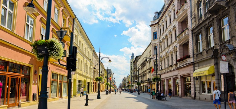 "Zwalisty kloc zrzucony przez architekta ignoranta". Libeskinda problemy z Łodzią