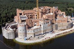 Kowalczyk o budowie w Puszczy Noteckiej: Inwestor nas oszukał