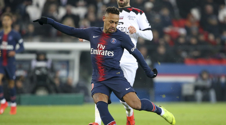 Neymar két találattal 
járult hozzá a PSG 
9-0-s győzelméhez 
a Guingamp ellen / Fotó: Getty Images