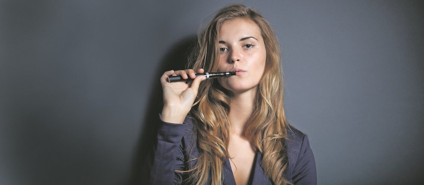 E-cigareta je zabranjena u Australiji, Kanadi, Izraelu, Meksikuo, Brazilu, Panami i Ujedinjenim Arapskim Emiratima