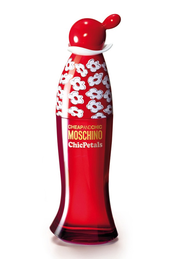 Chic Petals edt MOSCHINO 22600 Ft/100 ml (226 Ft/1 ml)  