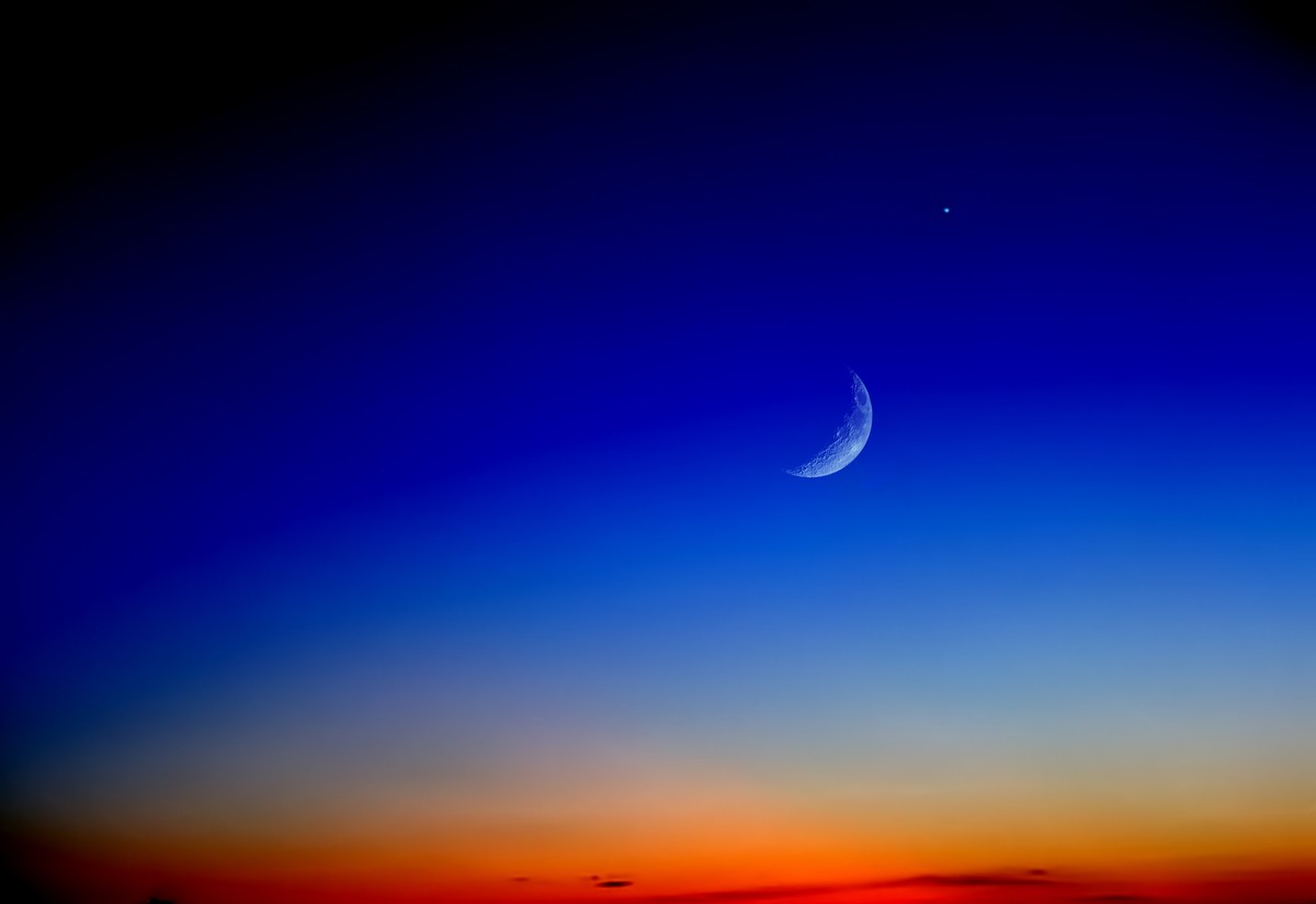 Spotkanie Wenus z Księżycem