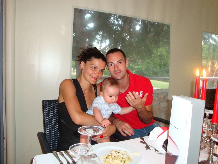 Ponosni roditelji: Aca i Jelena sa sinom Stefanom