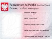 <b>Nowe dowody już od marca 2015 roku</b><br><br>
W nowych dowodach zrezygnowano z informacji o adresie zameldowania, wzroście i kolorze oczu. Nie będzie na nim także zeskanowanego podpisu. Zdjęcie posiadacza dokumentu umieszczone zostało zarówno na awersie, jak i rewersie. Pojawiło się także nowe pole - obywatelstwo. Nowe dokumenty zostały wyposażone w szereg zabezpieczeń. Warto wiedzieć, że dowody wydawane są bezpłatnie.