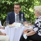 Premier Mateusz Morawiecki podczas spotkania z seniorami w Żelazowej Woli