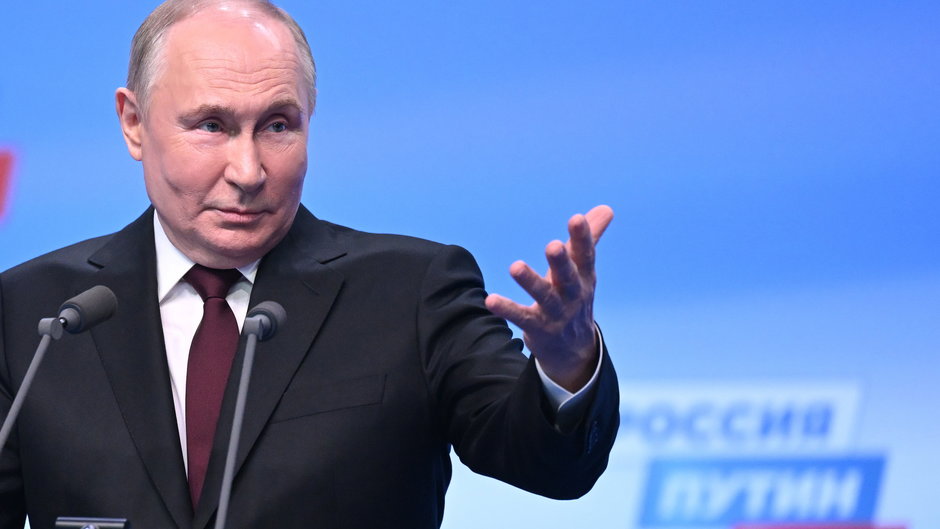Władimir Putin podczas wystąpienia w ostatnim dniu "wyborów" w Rosji