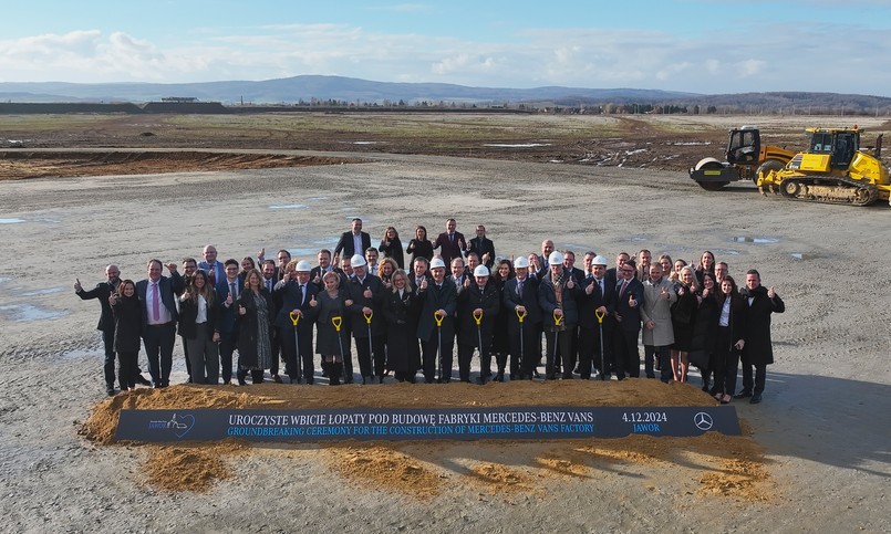 Mercedes już buduje nową fabrykę samochodów w Jaworze