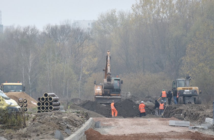 Poczekamy na łącznik