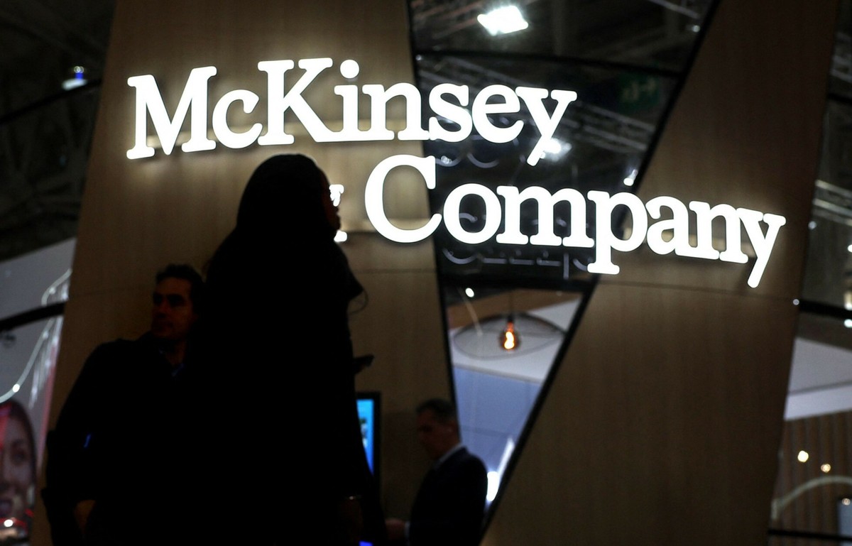 McKinsey szykuje tysiące zwolnień. AI odbiera pracę
