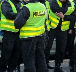 Policjant z grypą ponownie ma otrzymać całą pensję