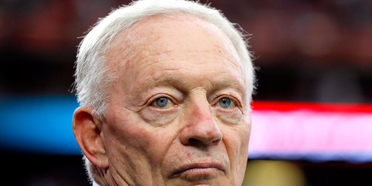 Jerry Jones reportedly believes Roger Goodell lied to him about Ezekiel Elliott's suspension