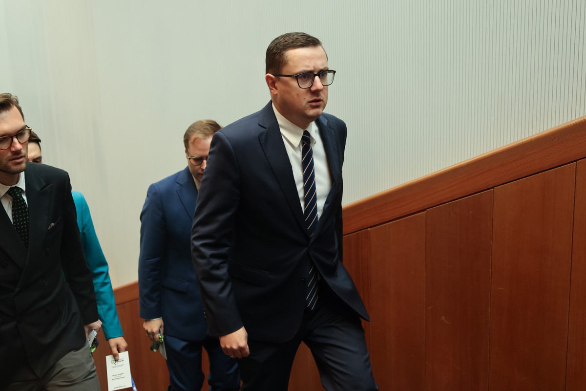 Ceny prądu i gazu spadną? Rząd szuka sposobów [ANALIZA]