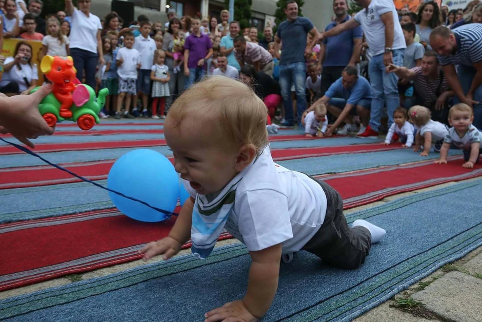 Puzijadom obeležena Nedelja dojenja dece