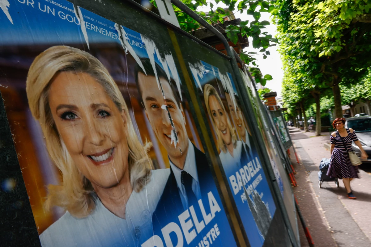  Wybory we Francji. Marine Le Pen zabrała głos po wygranej