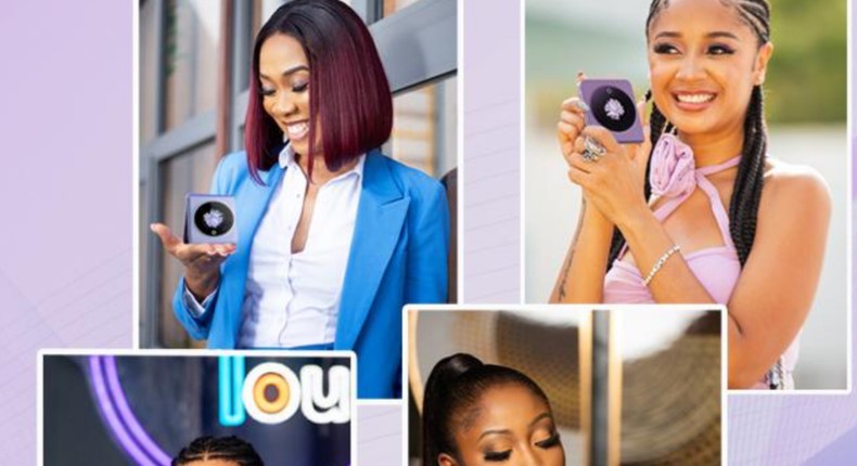 TECNO's PHANTOM V Flip is a technological marvel that Ghanaian superstars Sister Derby, Niki Samonas, Anita Akuffo, and Juliet Bawuah find astounding.