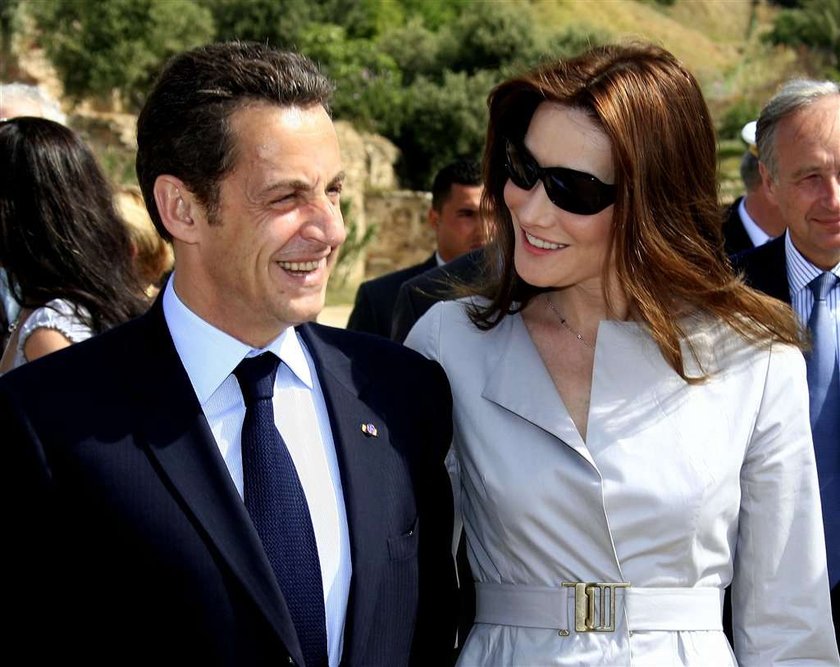 Żona Sarkozy'ego urodzi mu...