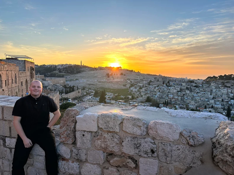 Proletos je Đurđević posetio Bliski istok, a u Jerusalimu je dobio gramatu hadžije