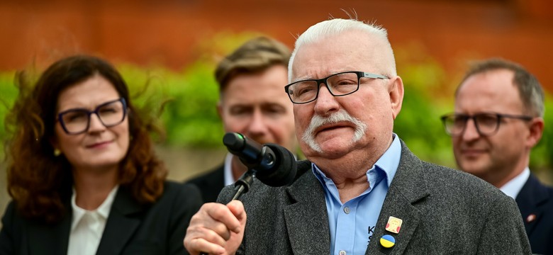 Lech Wałęsa w szpitalu. Zamieścił bardzo lakoniczny wpis