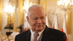 prezes nbp o "polskim safe 0 proc.". "bez bez uszczuplania rezerw dewizowych"