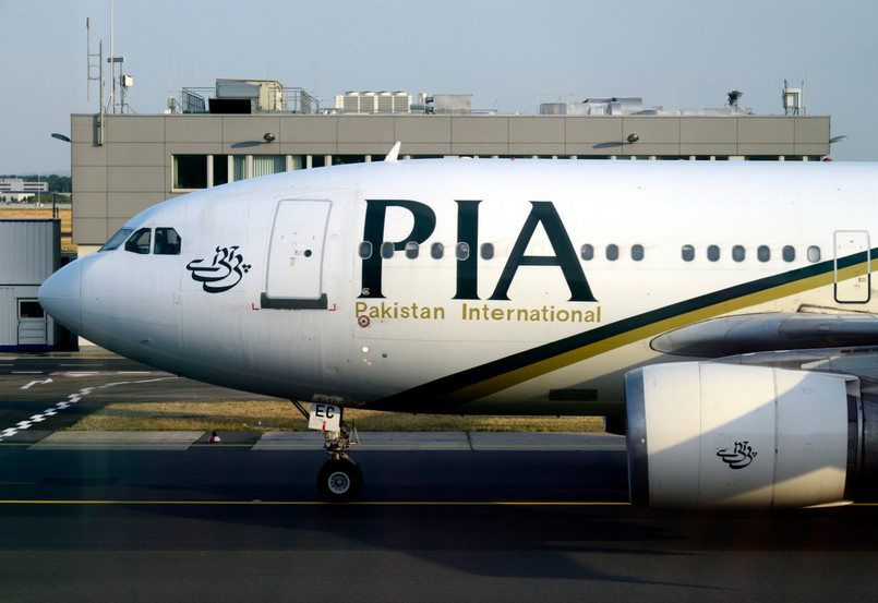 Pakistan: Co najmniej dwie osoby przeżyły katastrofę samolotu linii PIA
