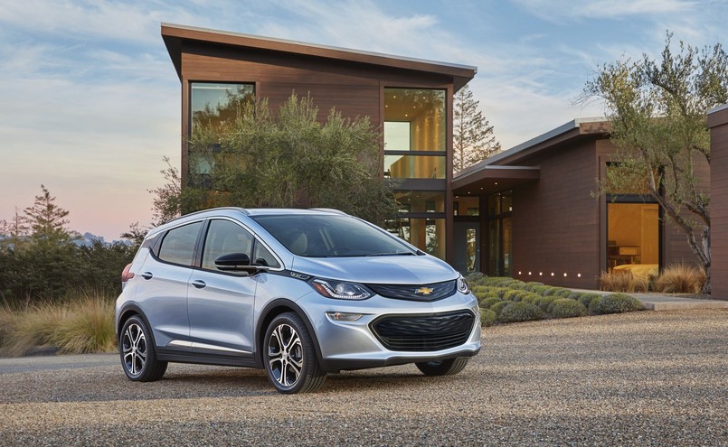 Chevrolet bolt EV to bliźniacza konstrukcja to nowego opla ampera-e