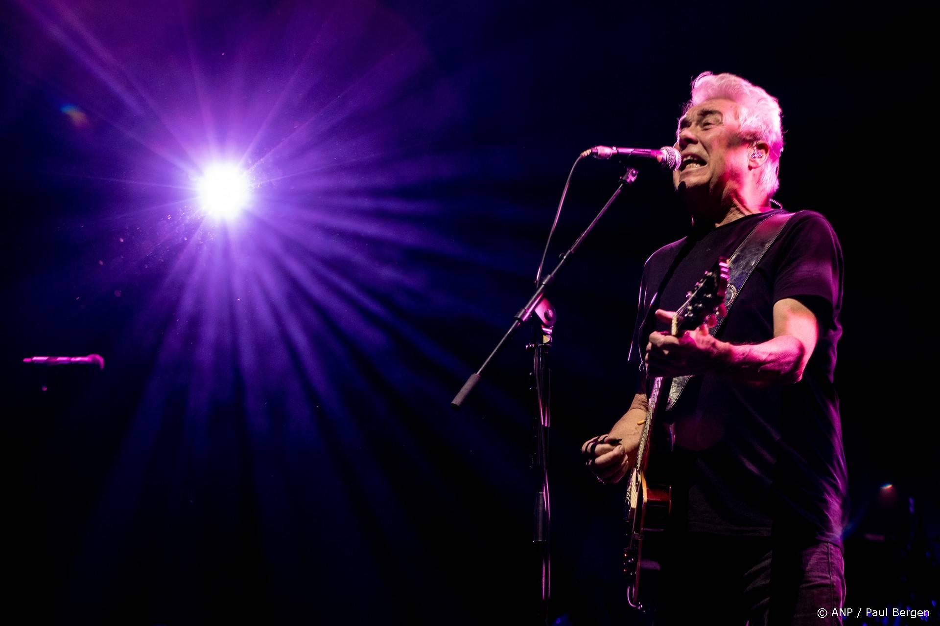 28.000 euro voor Golden Earring-gitaar gaat naar strijd tegen ALS