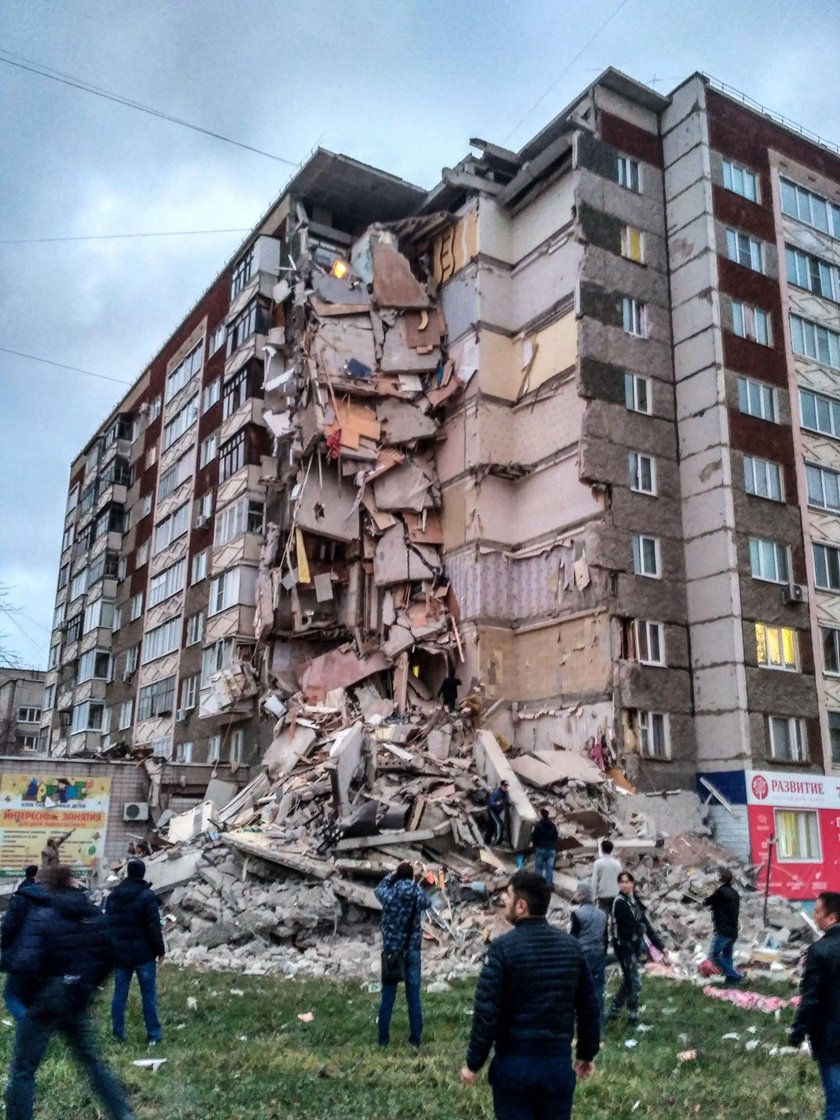 Eksplozja w budynku z wielkiej płyty. Przerażające nagranie z Rosji