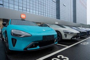 Xiaomi wjeżdża na rynek EV z impetem: 20 000 pojazdów w październiku