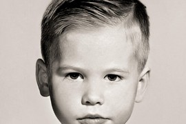 Slatki dečak postao je jedan od NAJSLAVNIJIH, NAJZGODNIJIH  I NAJPLAĆENIJIH glumaca ikad: Žene su gubile glavu za njim, a detinjstvo mu je obeležila PORODIČNA TRAGEDIJA