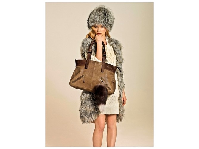 Ochnik - Aleksandra Kuligowska w kampanii Ochnik jesień/zima 2011/2012.