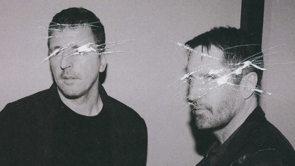 Zgodnie z zapowiedzią, Trent Reznor wypuścił premierowy materiał Nine Inch Nails przed końcem roku. Na EP-ce "Not The Actual Events" znalazło się pięć utworów. Na płycie pojawili się goście – żona Reznora Mariqueen Maandig, Dave Navarro oraz Dave Grohl