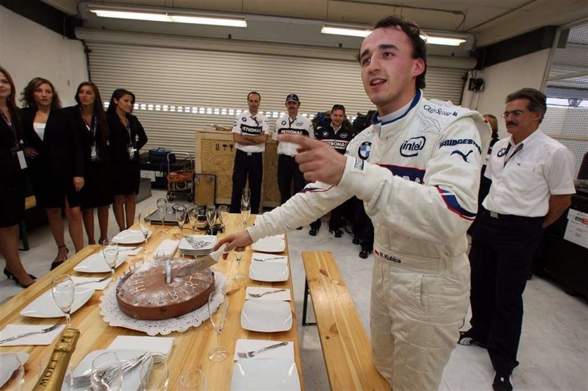 Kubica urodziny spędził na torze