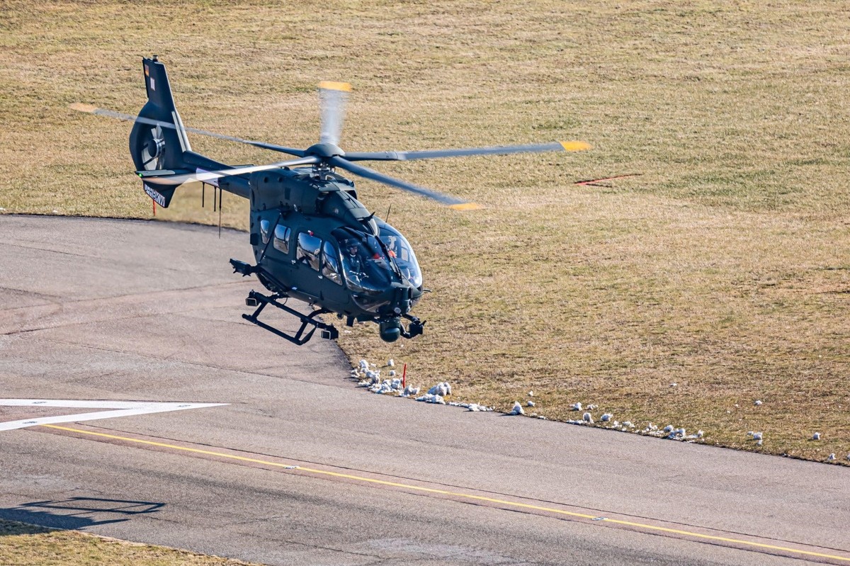 H145M