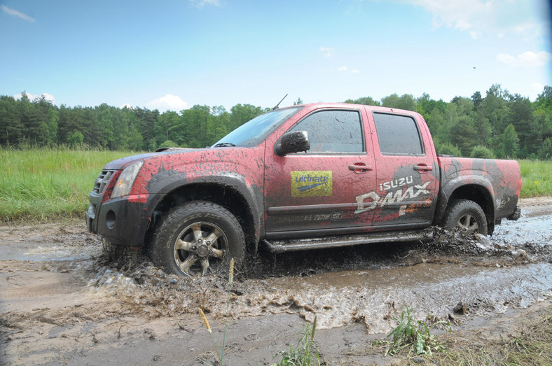 Isuzu D-Max: jazda na maxa