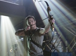 Tajemniczy super bohater w nowym serialu akcji "Arrow"