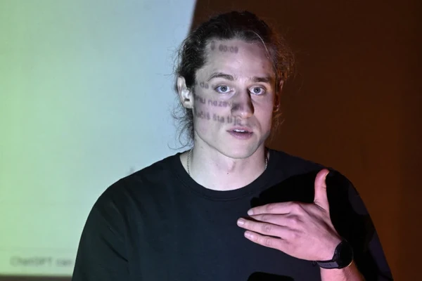 Ilustracija (erupcija podvodnog vulkana kod Tonge u martu 2009)