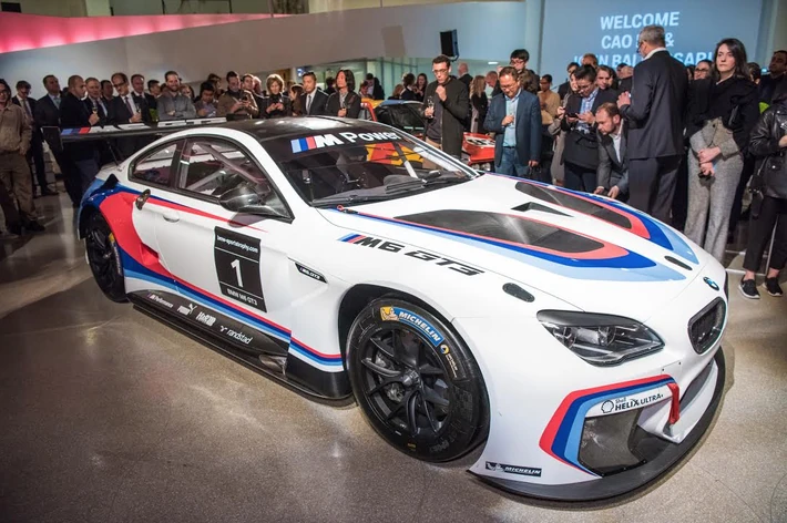 BMW M6 GT3 wzbogaci kolekcję BMW Art Cars w 2017 roku. Będą dwie artystyczne wizje tego samochodu 