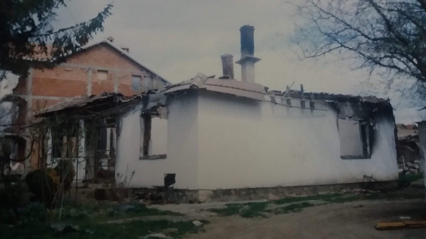 Sve srpske kućeu Obiliću su bile iste - spaljene i devastirane