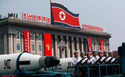 Wielki pokaz siły Korei Północnej. Kim straszy Zachód