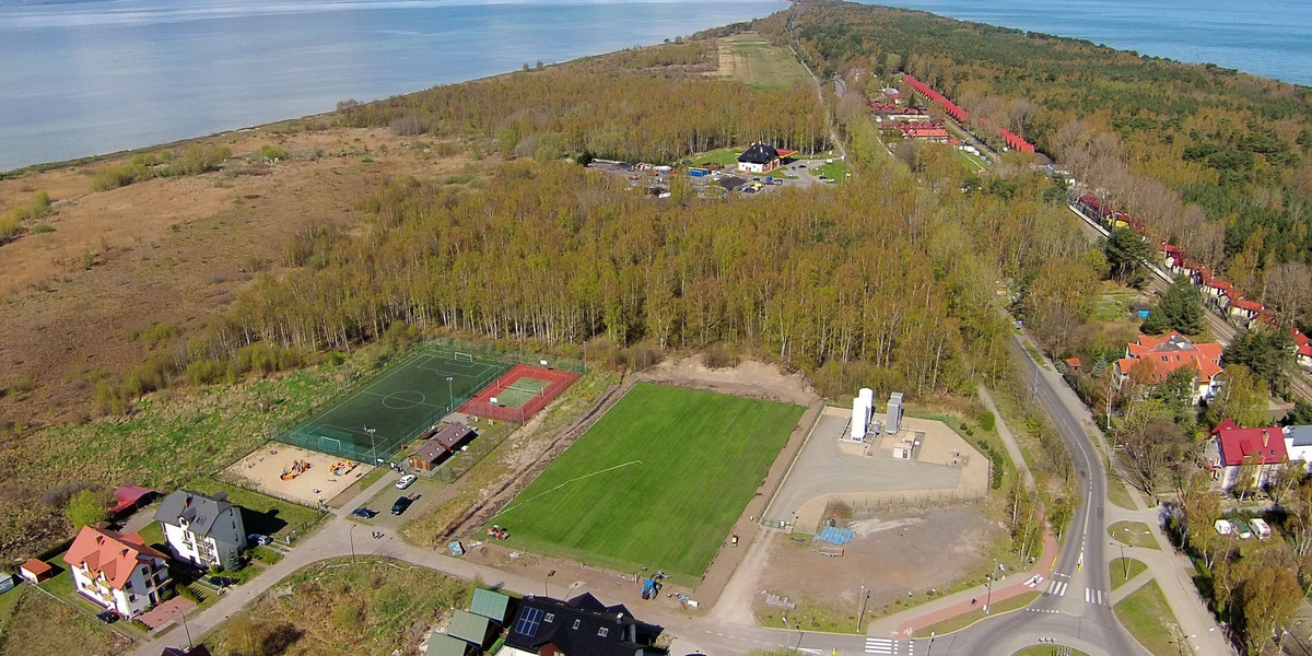 Przygotowania boisk dla piłkarskiej reprezentacji Polski